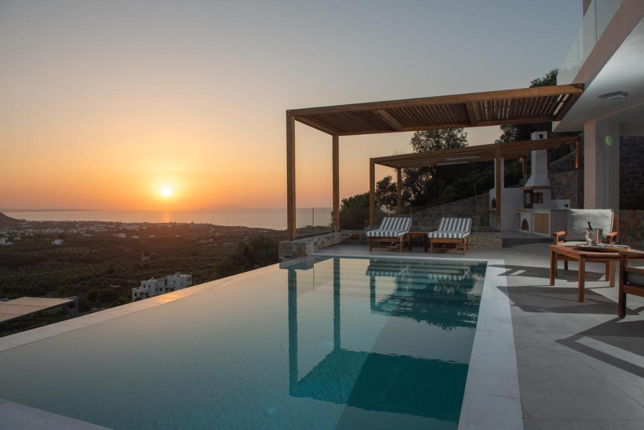 Kadeview Luxury Villa